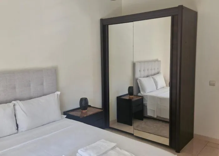 Pool&balcony Downtown Portimao Faia 202 Flat Apartment *