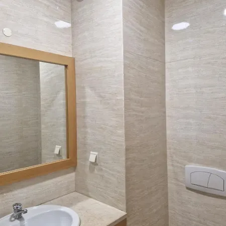 Pool&balcony Downtown Faia 202 Flat *